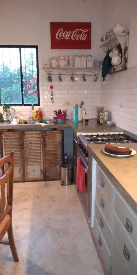 VENTA CASA DOS DORMITORIOS EN ALVEAR