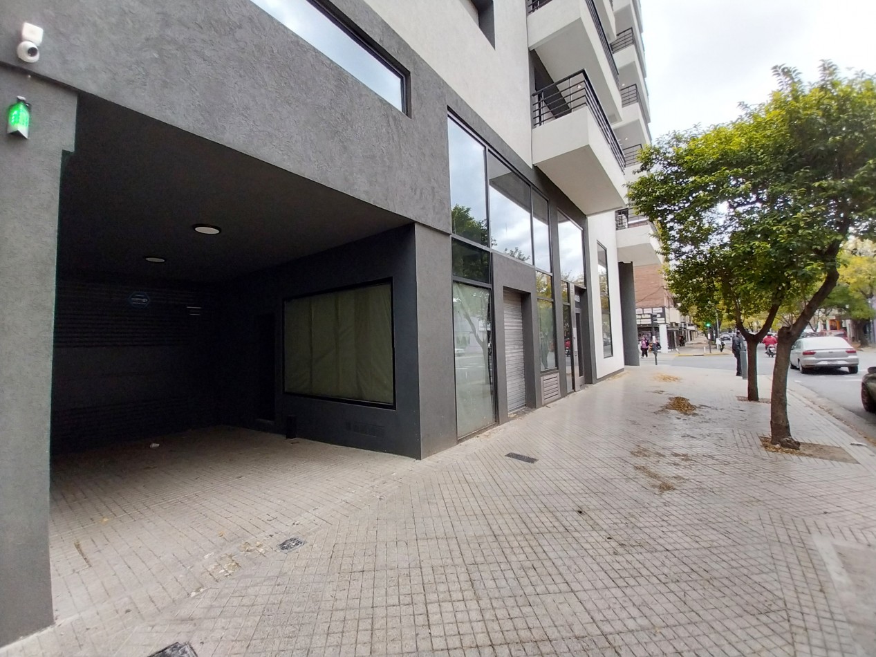 VENTA MONOAMBIENTE  ESTRENAR AL FRENTE CON BALCON URQUIZA Y CAFFERATA