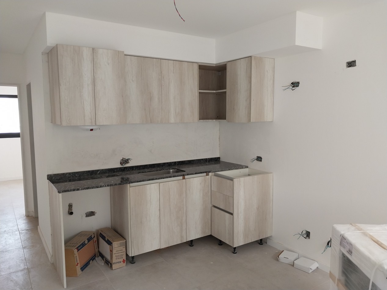 Venta Un Dormitorio  Contrafrente Valparaiso y Cordoba Entrega Noviembre 2023