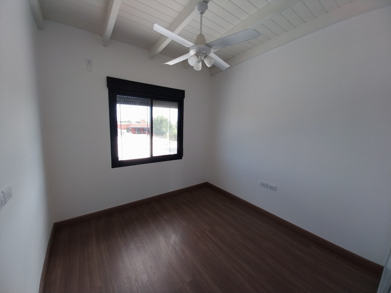 ALQUILER PERMANENTE CASA TRES DORMITORIOS CON PILETA DON MATEO ETAPA 1