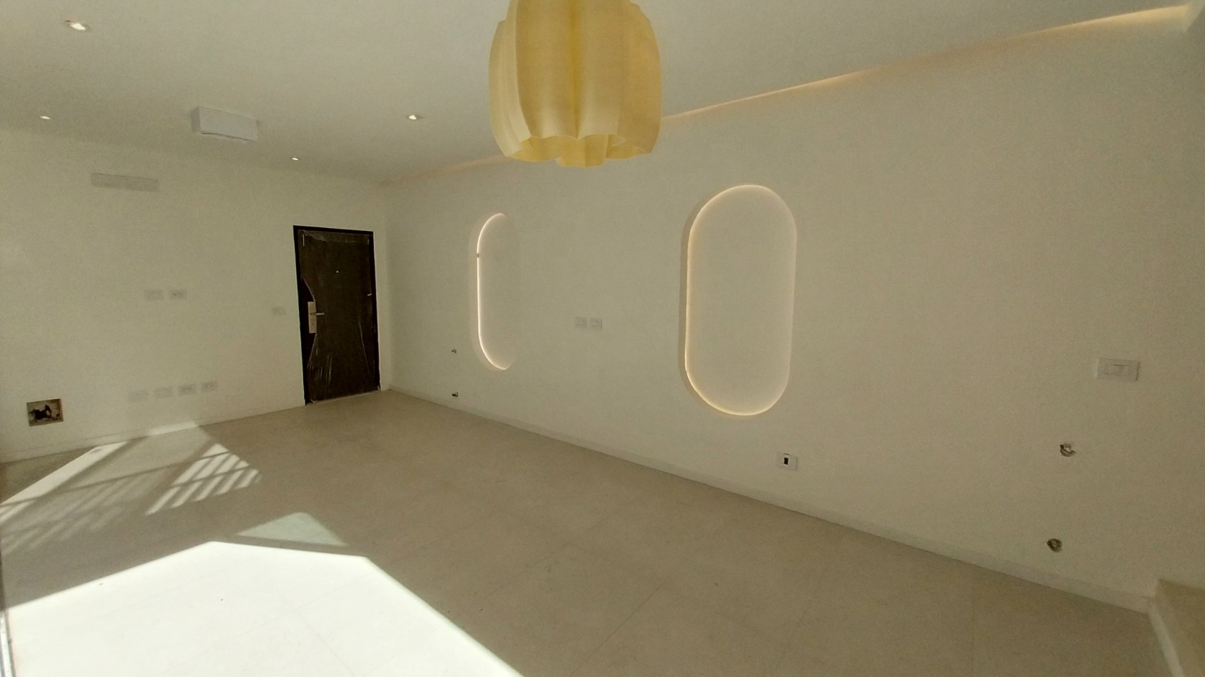 VENTA CASA TRES DORMITORIOS PASILLO BALCARCE Y 9 DE JULIO ESTRENAR