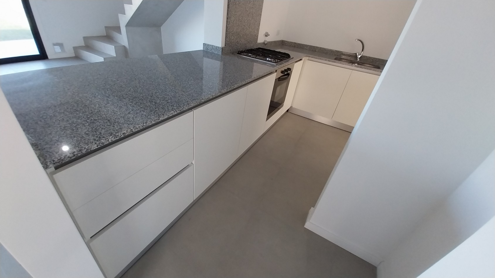 ALQUILER PERMANENTE CASA DOS DORMITORIOS CONDOMINIOS DON MATEO BARRIO PRIVADO FUNES