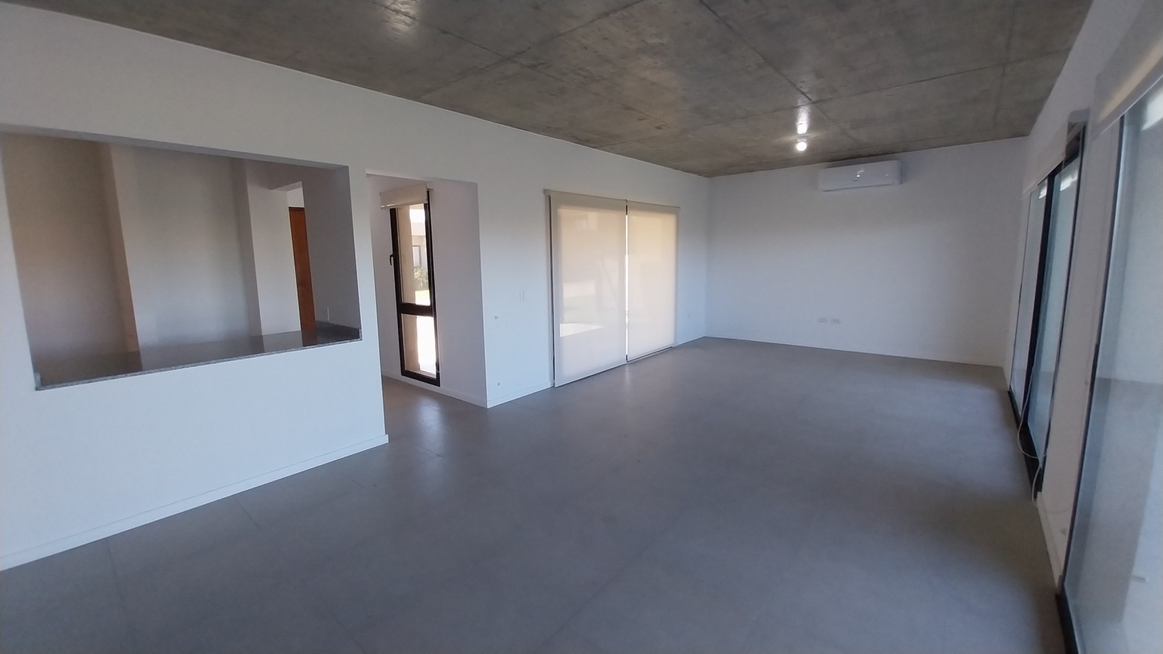 ALQUILER PERMANENTE CASA DOS DORMITORIOS CONDOMINIOS DON MATEO BARRIO PRIVADO FUNES