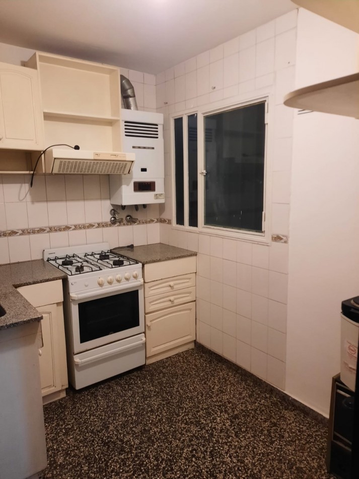 OPORTUNIDAD IMPERDIBLE! VENTA DEPARTAMENTO UN DORMITORIO RIOJA 2500