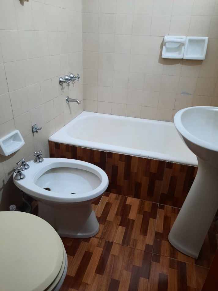 OPORTUNIDAD IMPERDIBLE! VENTA DEPARTAMENTO UN DORMITORIO RIOJA 2500