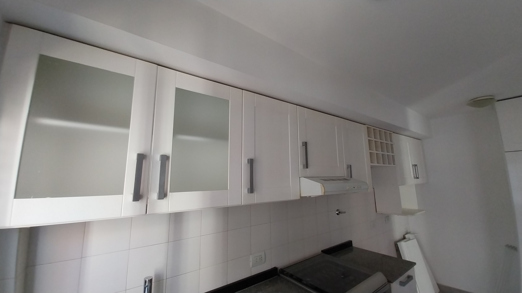 ZONA RIO! VENTA DEPARTAMENTO DOS DORMITORIOS CON COCHERA GUEMES Y MORENO