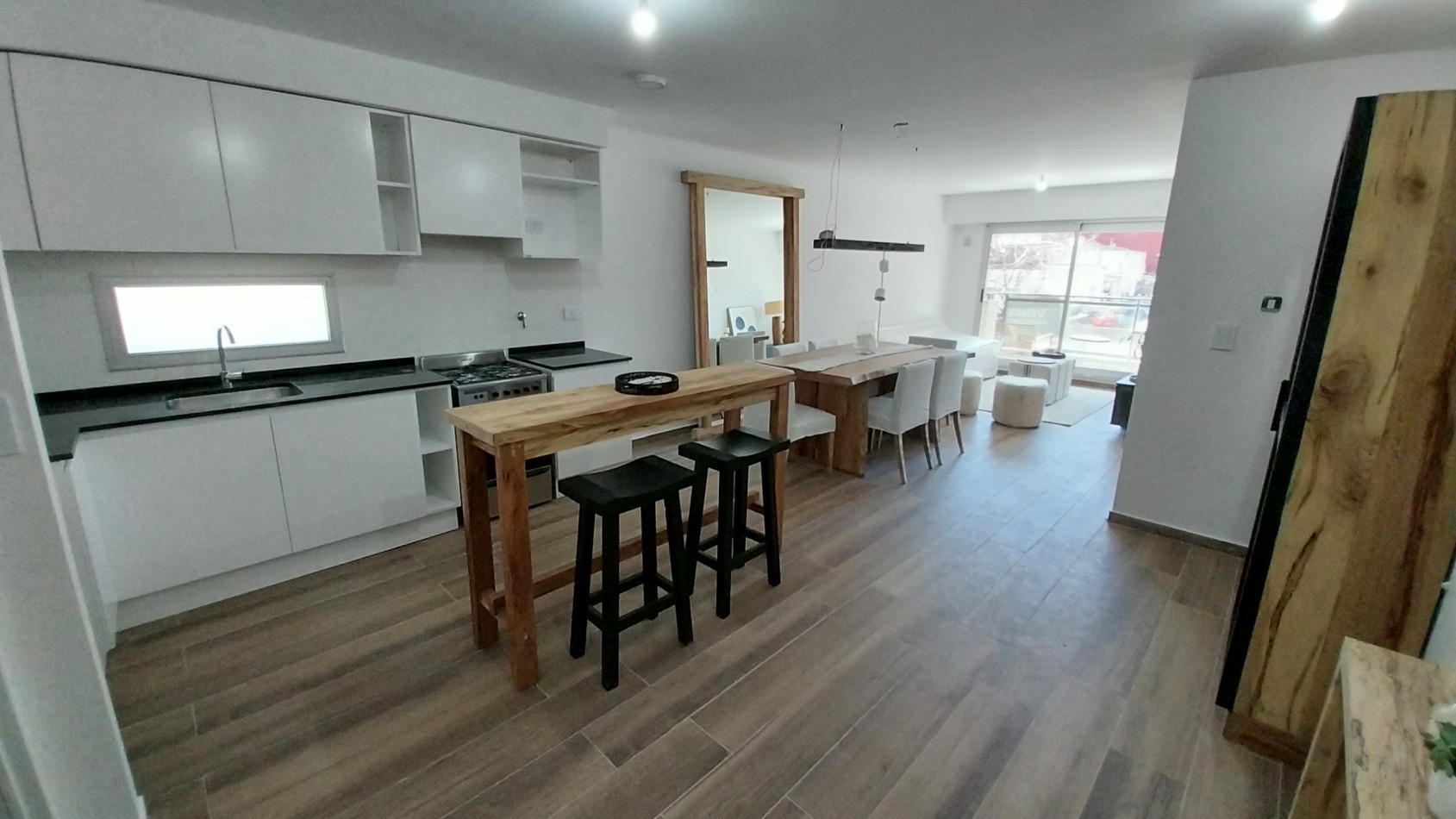 PICHINCHA! VENTA IMPORTANTE DEPARTAMENTO DOS DORMITORIOS CORDOBA Y SUIPACHA ESTRENAR