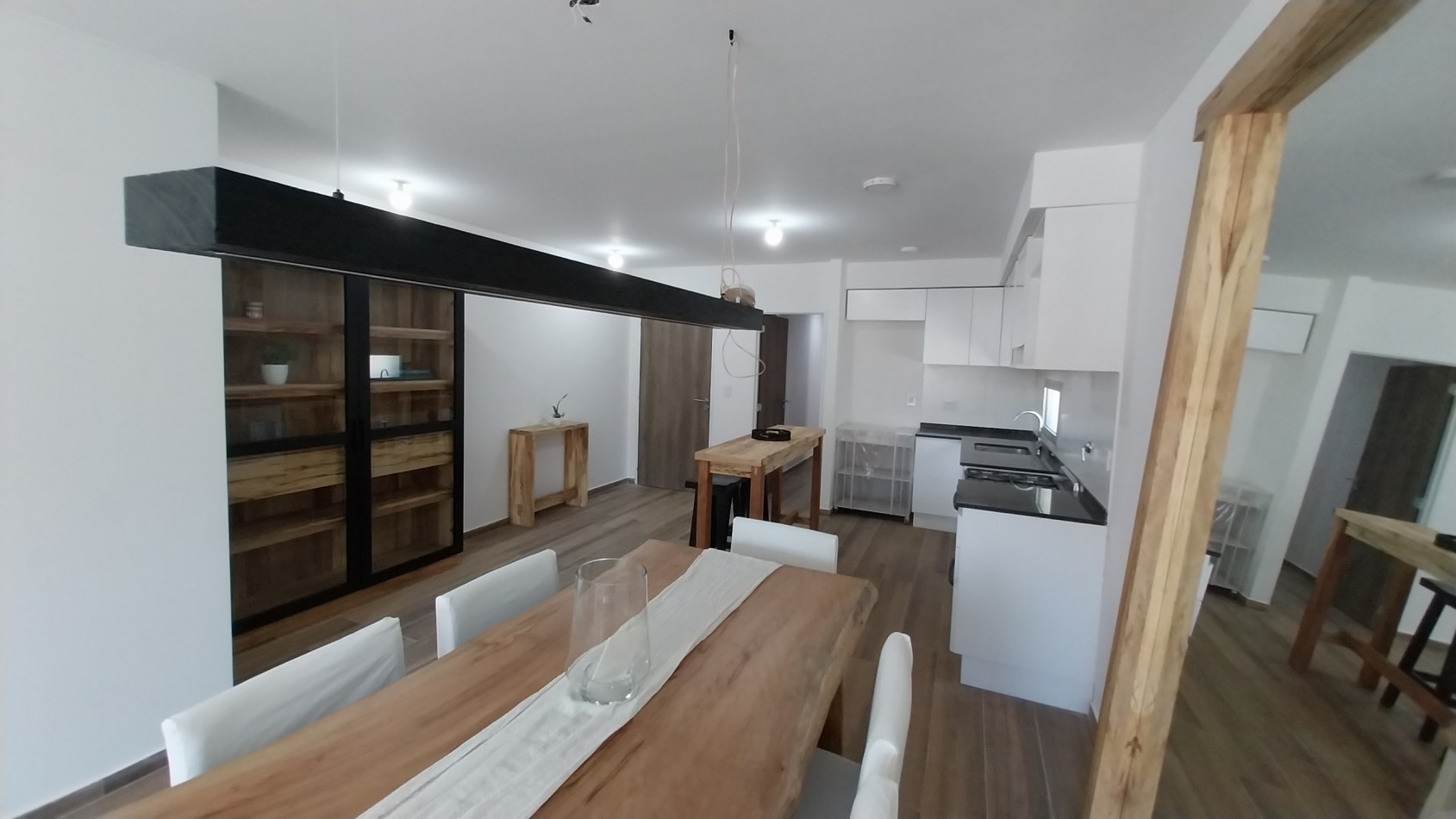 PICHINCHA! VENTA IMPORTANTE DEPARTAMENTO DOS DORMITORIOS CORDOBA Y SUIPACHA ESTRENAR