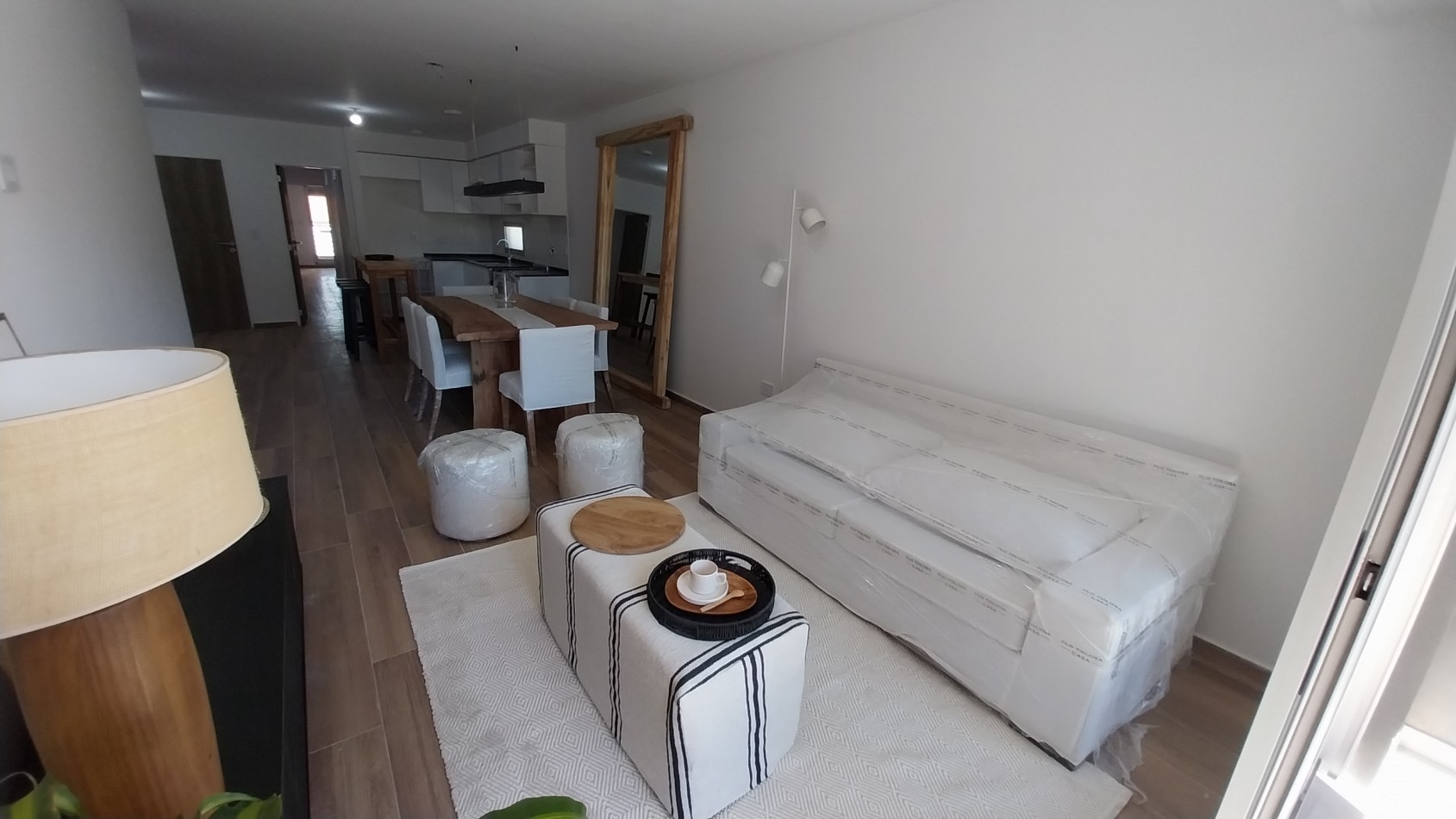 PICHINCHA! VENTA IMPORTANTE DEPARTAMENTO DOS DORMITORIOS CORDOBA Y SUIPACHA ESTRENAR