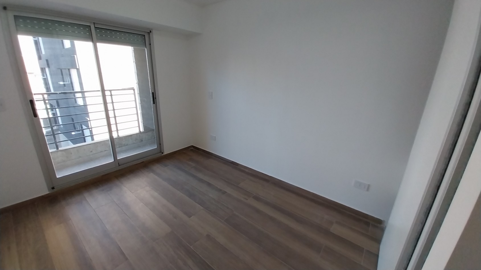 PICHINCHA! VENTA IMPORTANTE DEPARTAMENTO DOS DORMITORIOS CORDOBA Y SUIPACHA ESTRENAR