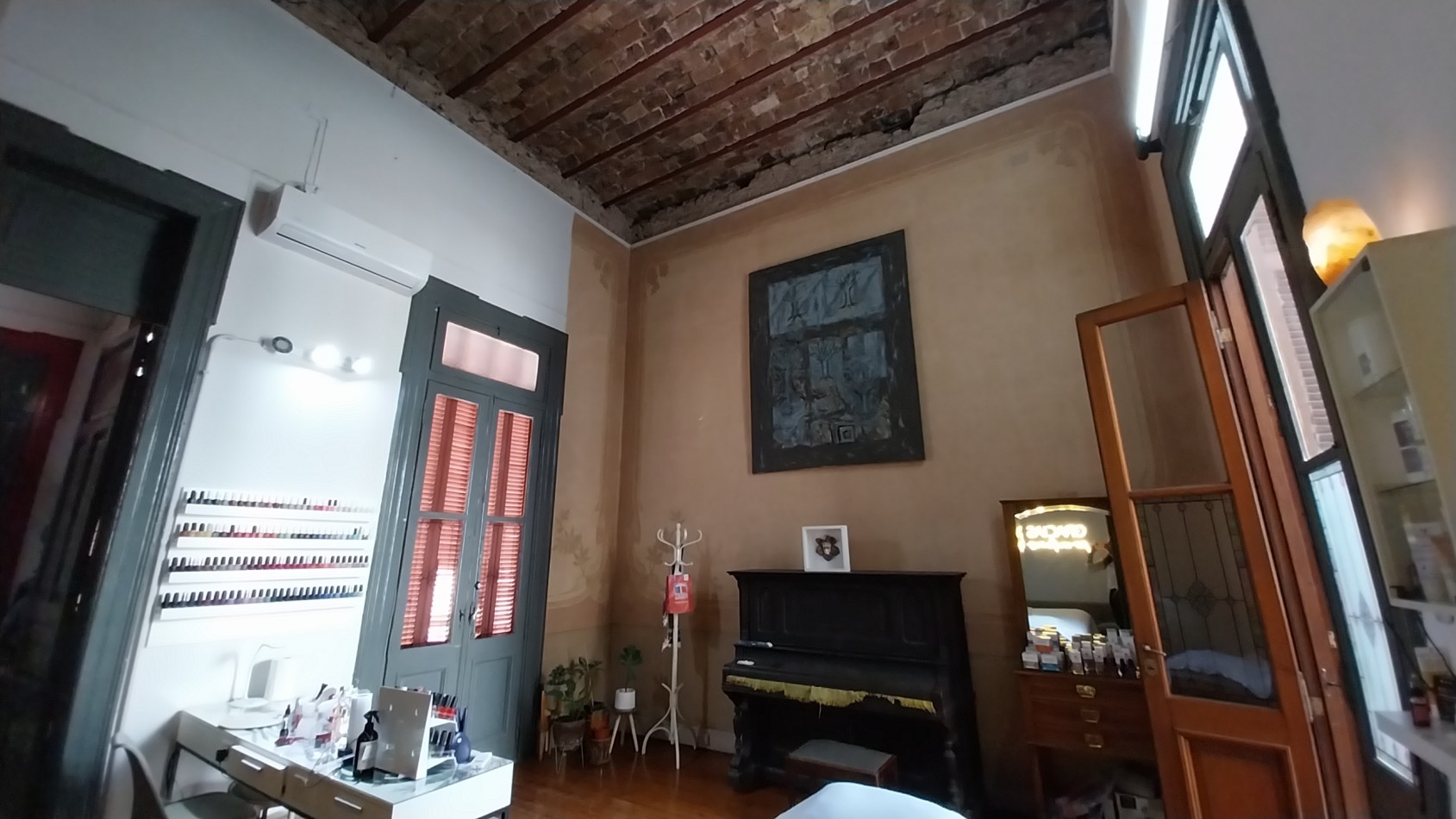 VENTA CASA 7 DORMITORIOS SARGENTO CABRAL  Y EL RIO IDEAL INSTITUCIONES, CONSULTORIOS, INSTITUTOS....