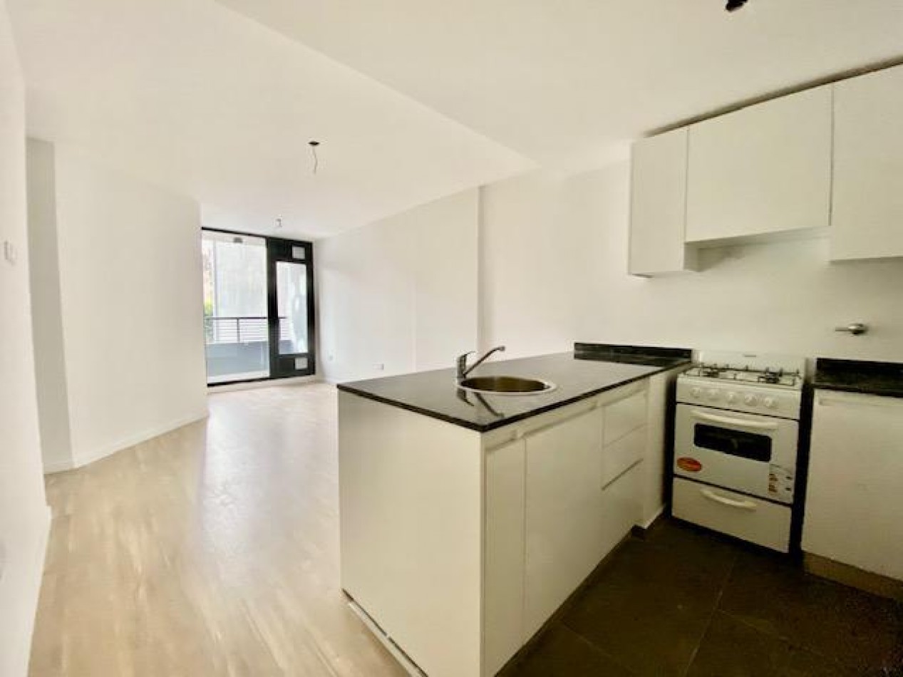 VENTA DEPARTAMENTO UN DORMITORIO MORENO Y SAN JUAN A ESTRENAR