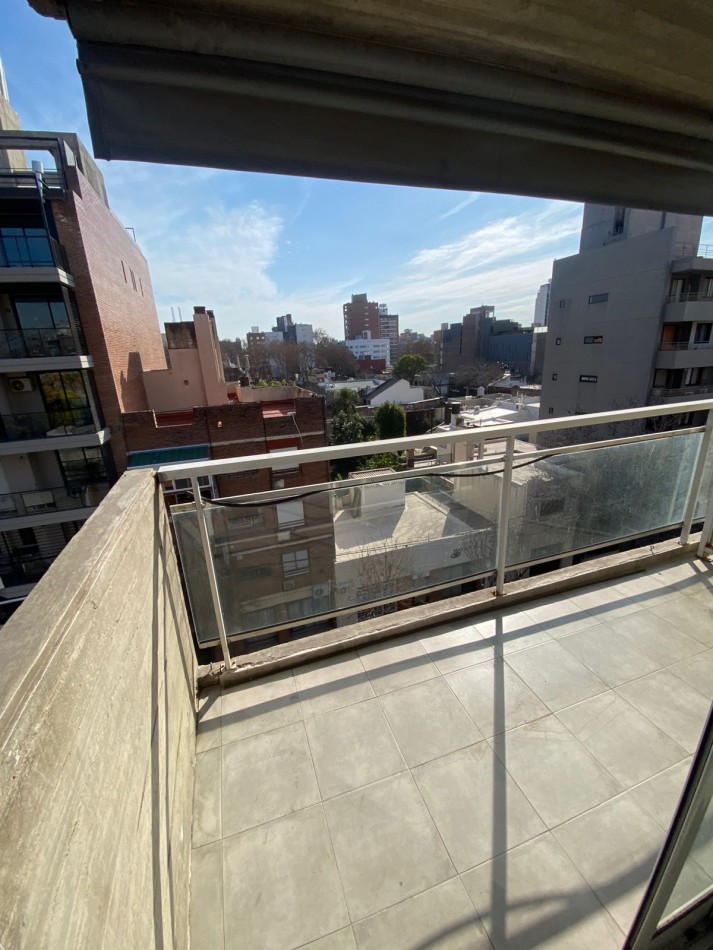 LOURDES VENTA MONOAMBIENTE PUEYRREDON Y 9 DE JULIO