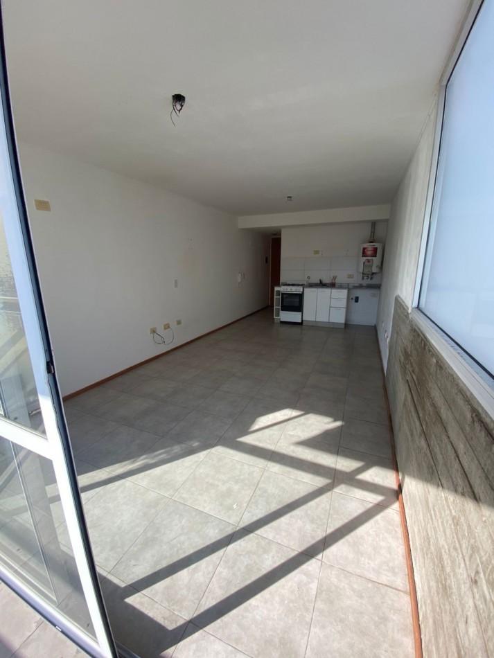 LOURDES VENTA MONOAMBIENTE PUEYRREDON Y 9 DE JULIO