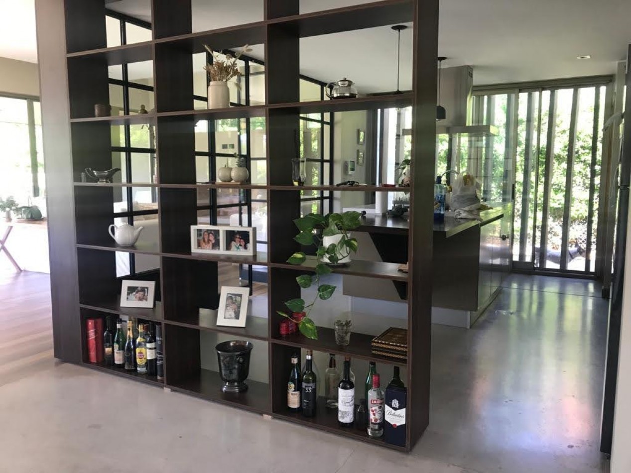 VENTA IMPORTANTE  CASA 4 DORMITORIOS EN ALDEA FISHERTON 