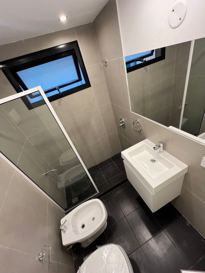 ENTRE RIOS Y CATAMARCA VENTA DEPARTAMENTO TRES DORMITORIOS