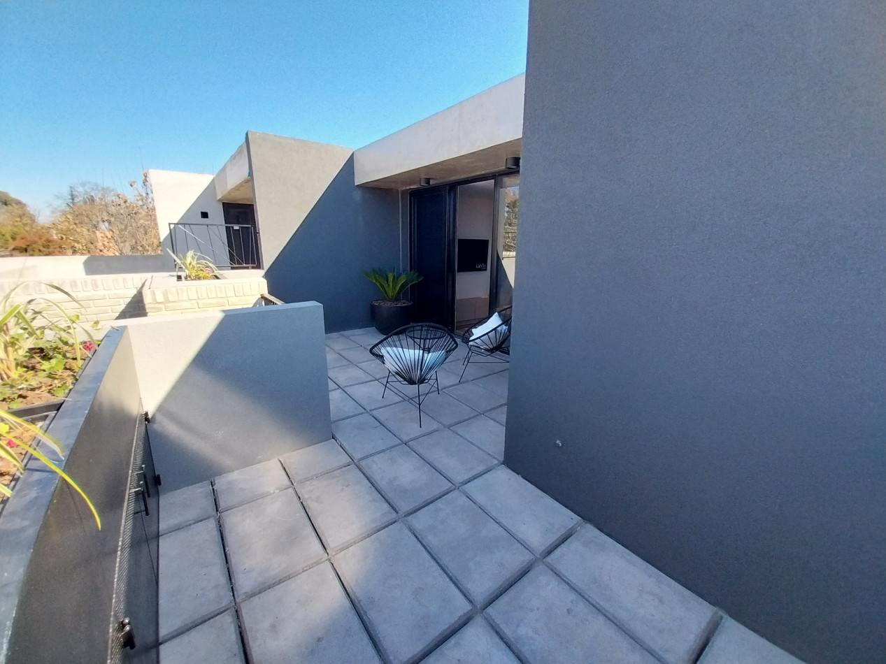 FISHERTON ESTRENAR VENTA DEPARTAMENTO DOS DORMITORIOS TERRAZA EXCLUSIVA WILDE Y TUCUMAN