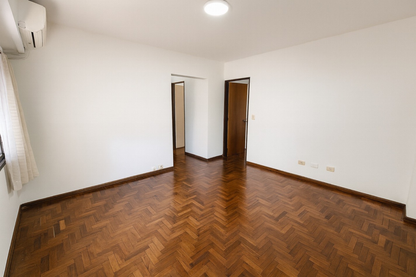 BARRIO MARTIN VENTA DEPARTAMENTO UN DORMITORIO MONTEVIDEO ENTRE BUENOS AIRES Y JUAN MANUEL DE ROSAS