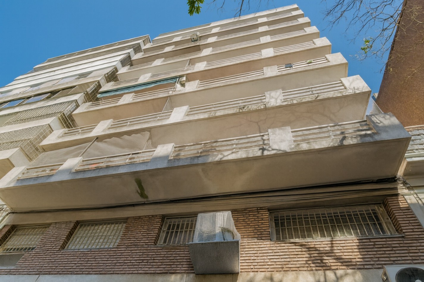 BARRIO MARTIN VENTA DEPARTAMENTO UN DORMITORIO MONTEVIDEO ENTRE BUENOS AIRES Y JUAN MANUEL DE ROSAS