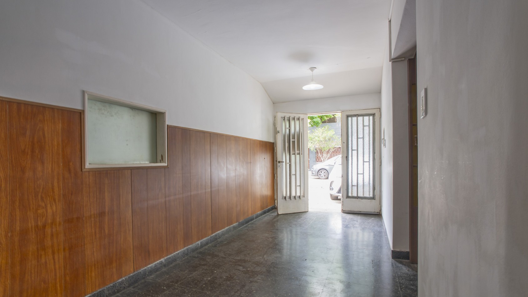 ZONA SUR  VENTA CASA DOS DORMITORIOS  GABOTO 1200