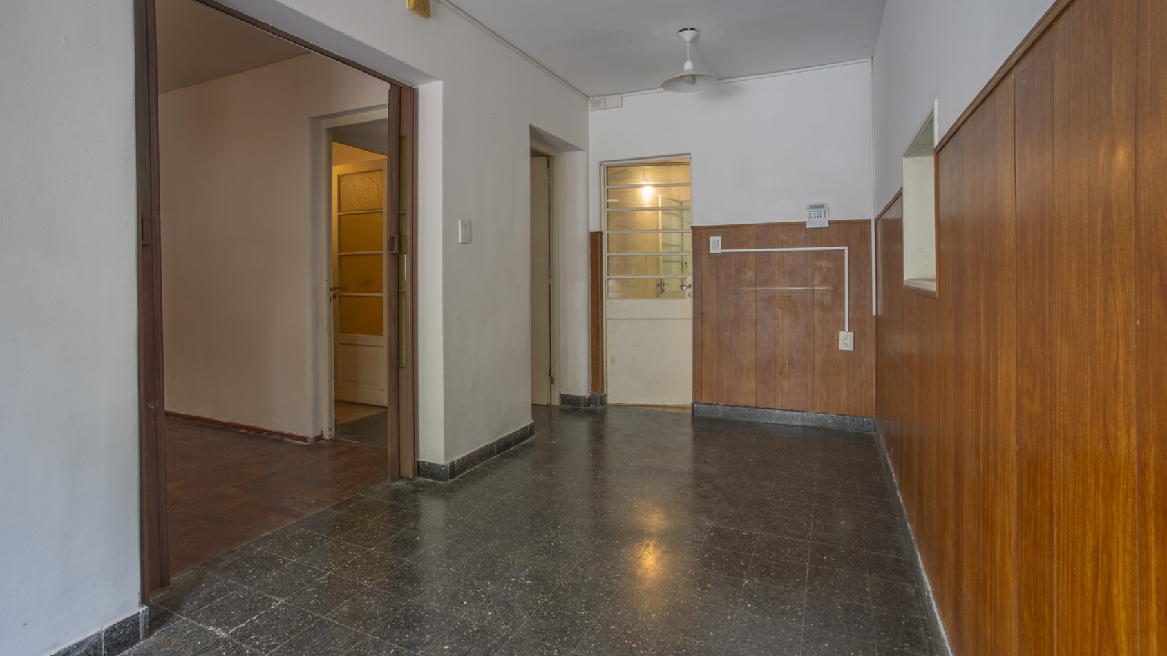 ZONA SUR  VENTA CASA DOS DORMITORIOS  GABOTO 1200