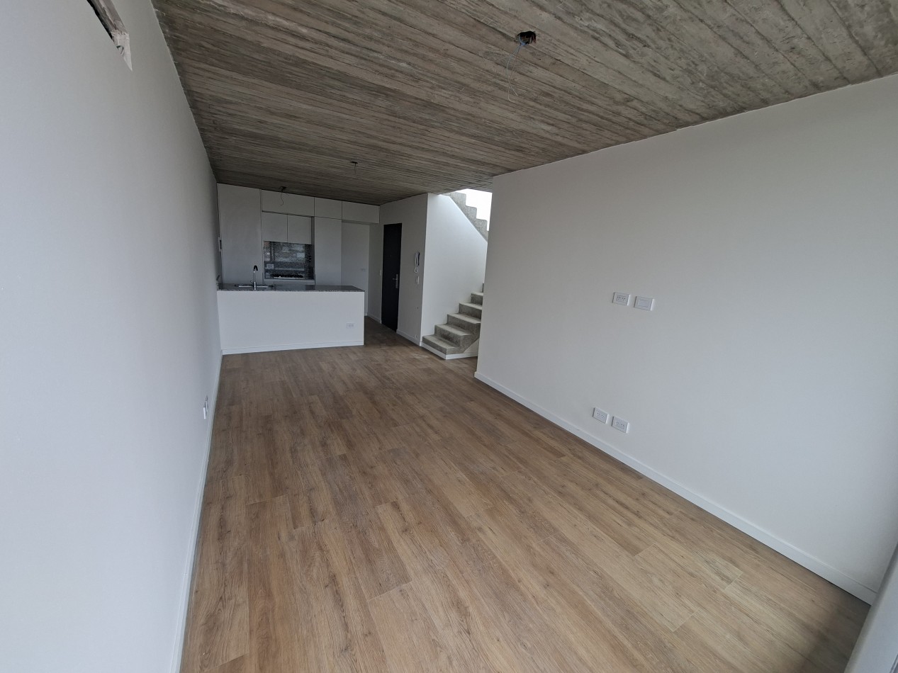  ABASTO VENTA DEPARTAMENTO DOS DORMITORIOS TERRAZA EXCLUSIVA  ITUZAINGO Y ROCA ESTRENAR