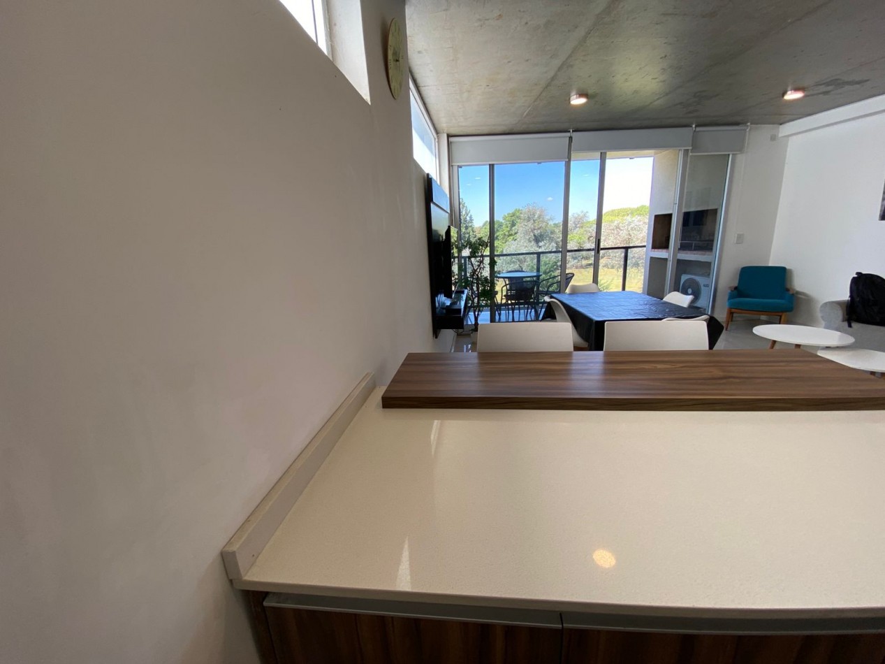 FISHERTON ALQUILER PERMANENTE DEPARTAMENTO UN DORMITORIO CON AMENITIES