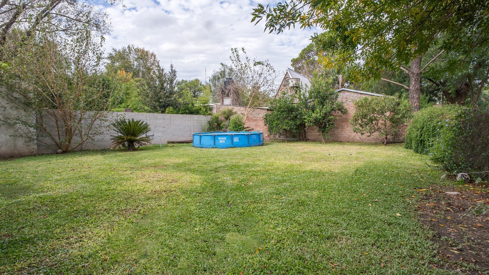 FUNES VENTA CASA TRES DORMITORIOS CIMARRON 2500