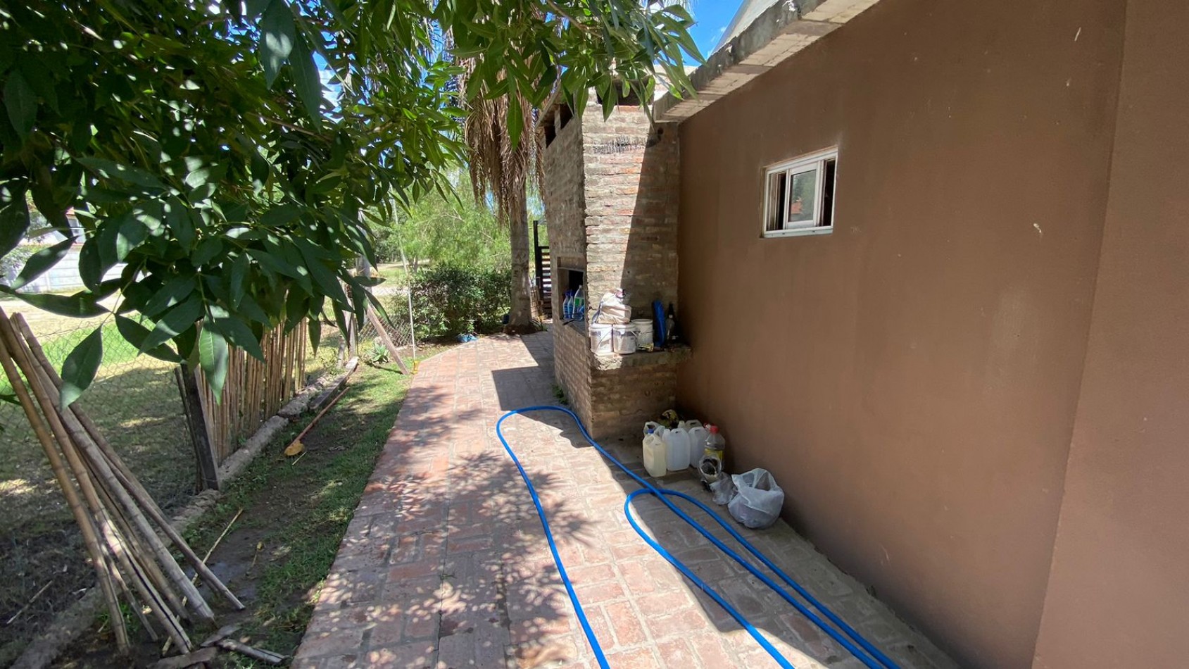 FUNES VENTA CASA TRES DORMITORIOS CIMARRON 2500