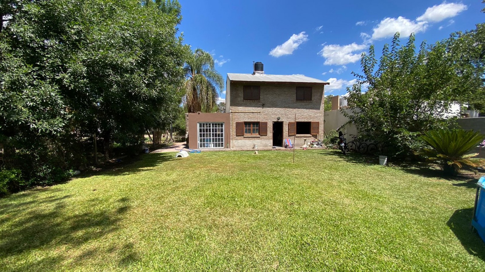 FUNES VENTA CASA TRES DORMITORIOS CIMARRON 2500