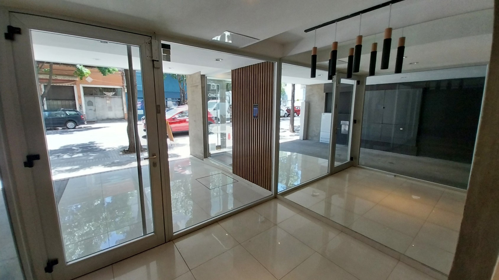 LOURDES VENTA MONOAMBIENTE CON TERRAZA EXCLUSIVA OVIDIO LAGOS Y SAN JUAN
