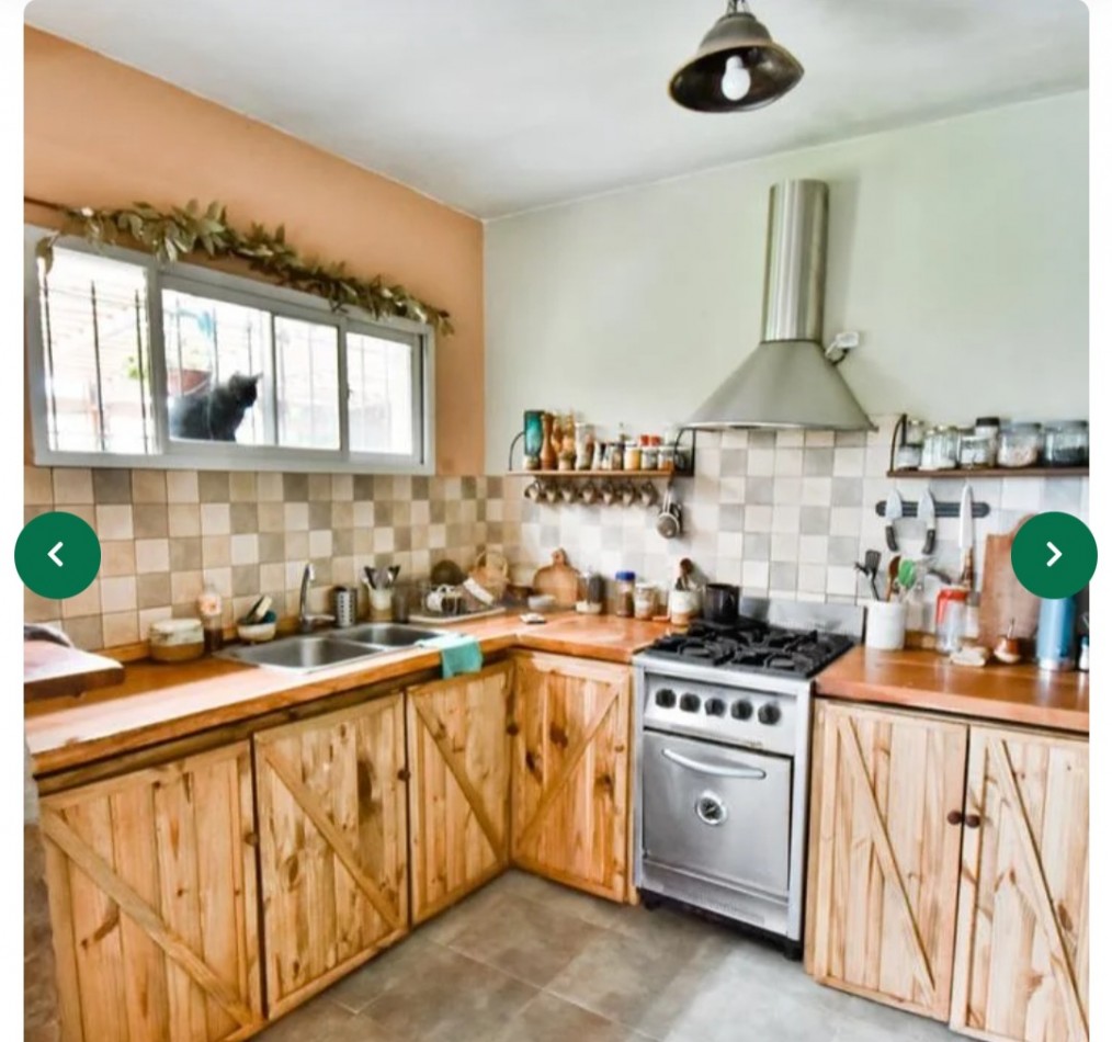 ACEQUIAS DEL AIRE VENTA CASA TRES DORMITORIOS CON TALLER INDEPENDIENTE