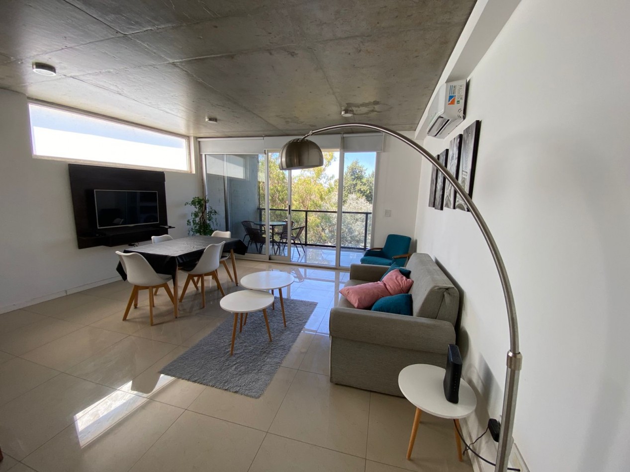 ALQUILER FISHERTON DEPARTAMENTO 1 DORMITORIO CON PARRILLERO