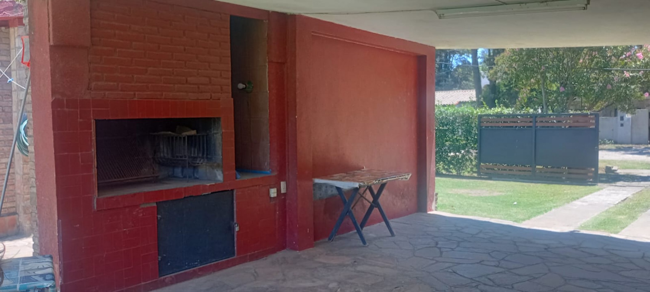 ROLDAN VENTA CASA DOS DORMITORIOS PILETA CERQUITA DE FUNES!!!