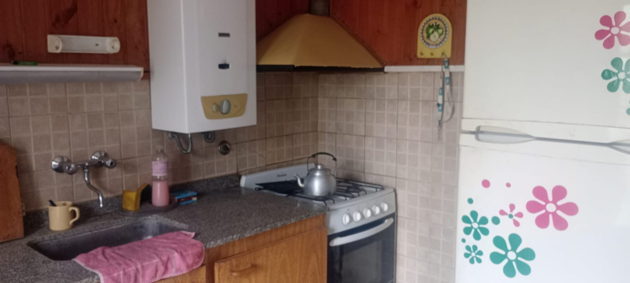 ROLDAN VENTA CASA DOS DORMITORIOS PILETA CERQUITA DE FUNES!!!