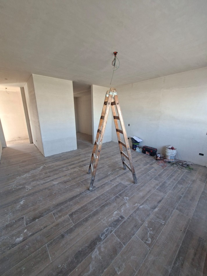 VIDA BARRIO PRIVADO VENTA CASA TRES DORMITORIOS Y ESCRITORIO A ESTRENAR ENTREGA AGOSTO 2026