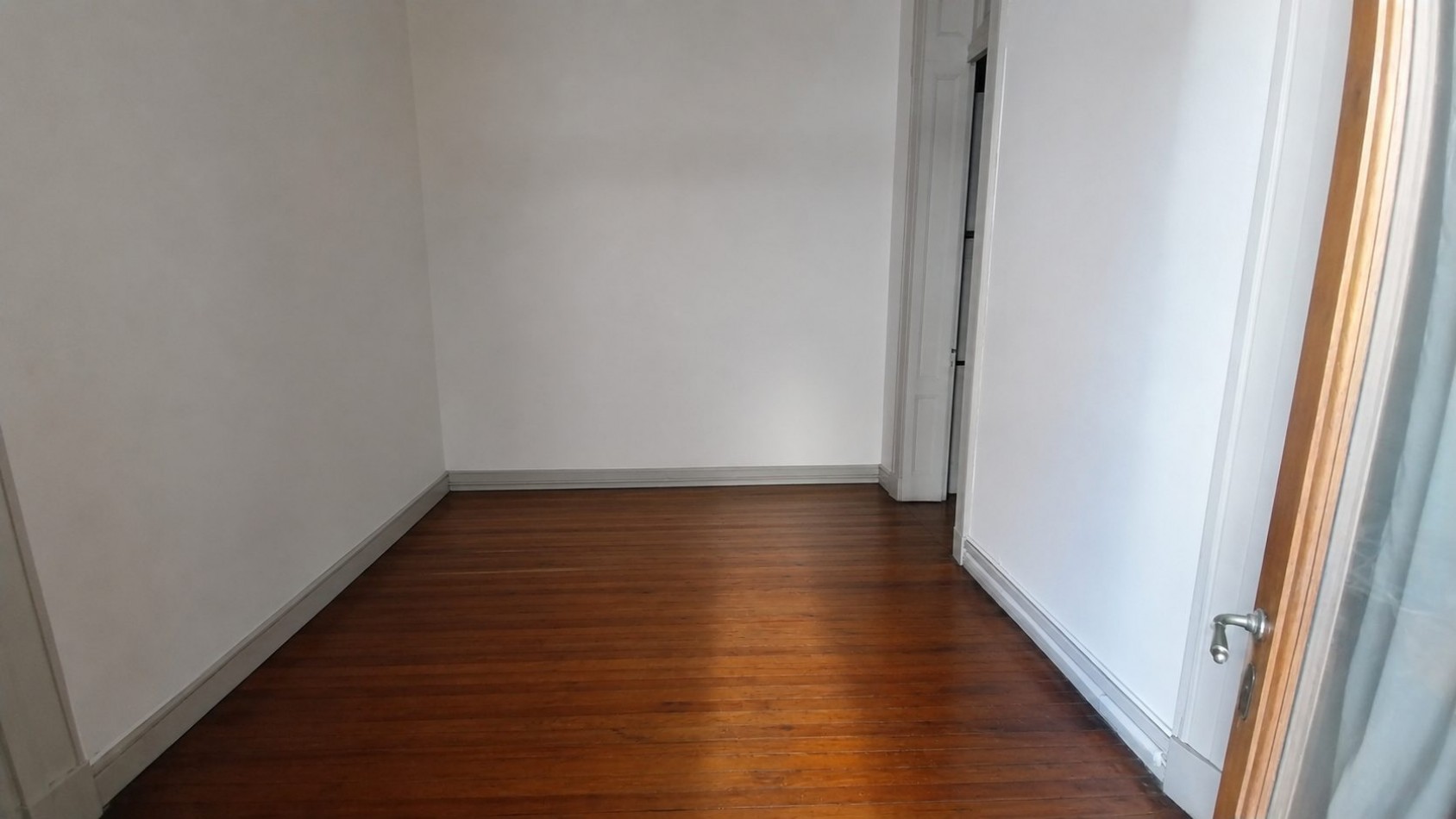 ZON RIO VENTA CASA 5 DORMITORIOS APTO USO PROFESIONAL SARGENTO CABRAL 56