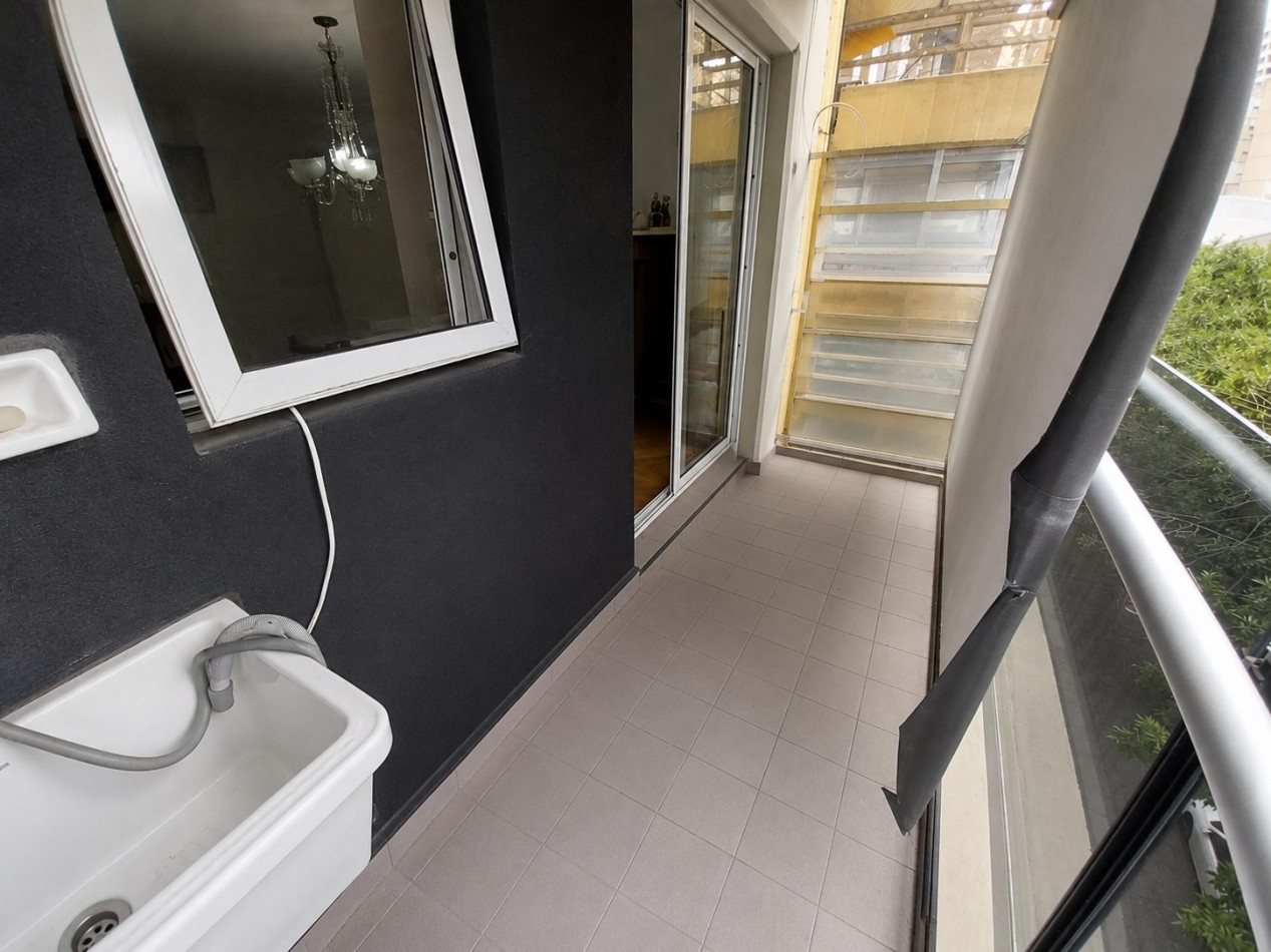 BARRIO MARTIN VENTA DEPARTAMENTO DOS DORMITORIOS/COCHERA  ALEM Y SAN JUAN IMPECABE