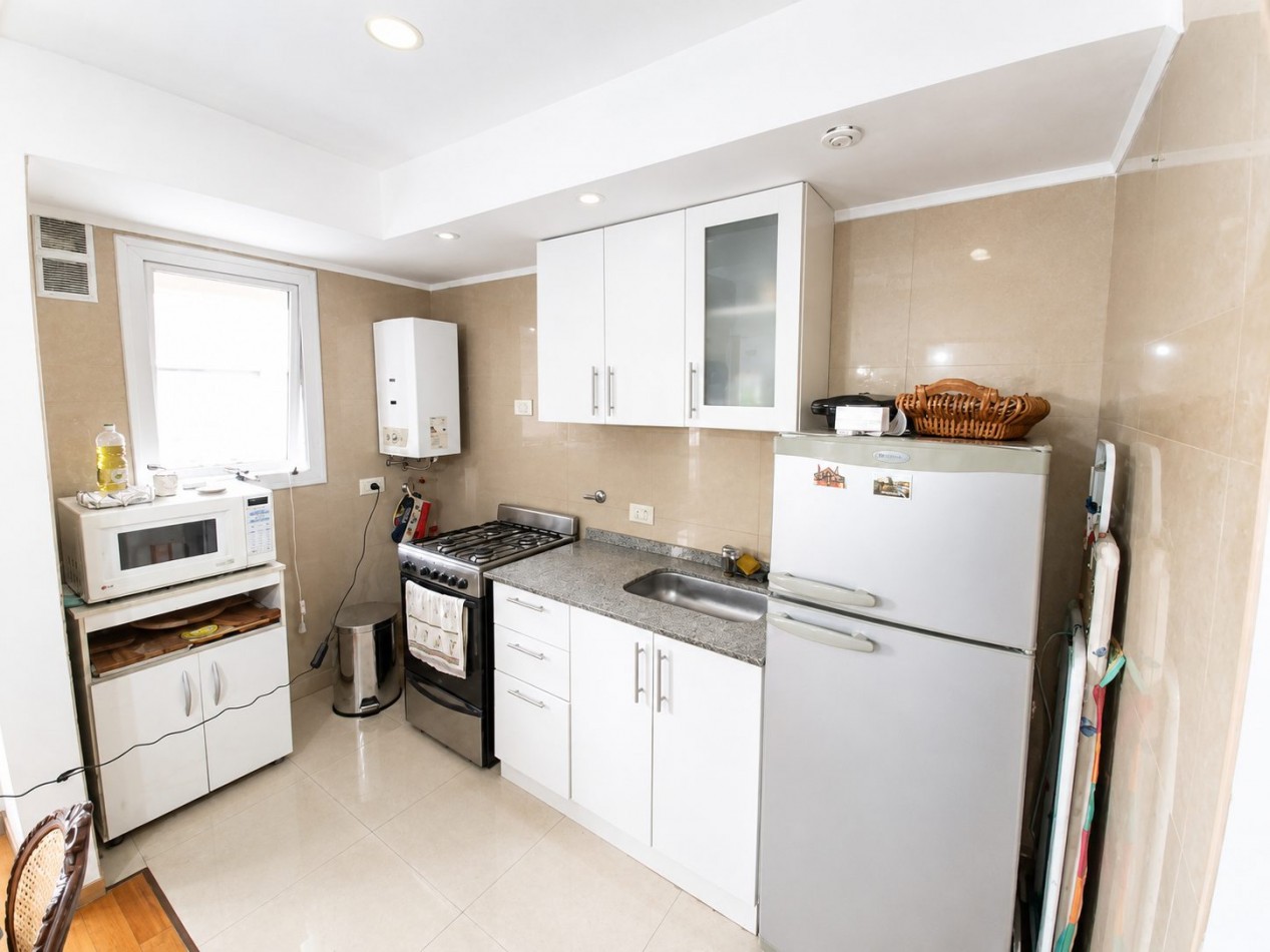 BARRIO MARTIN VENTA DEPARTAMENTO DOS DORMITORIOS/COCHERA  ALEM Y SAN JUAN IMPECABE