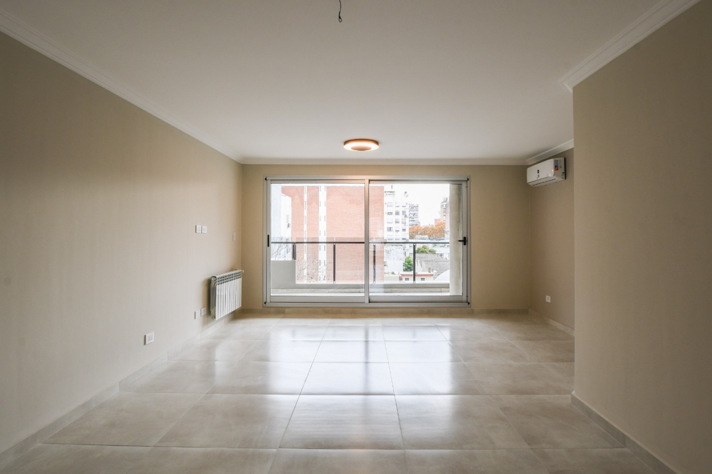 ZONA RIO VENTA DEPARTAMENTO TRES DORMITORIOS MORENO Y CATAMARCA