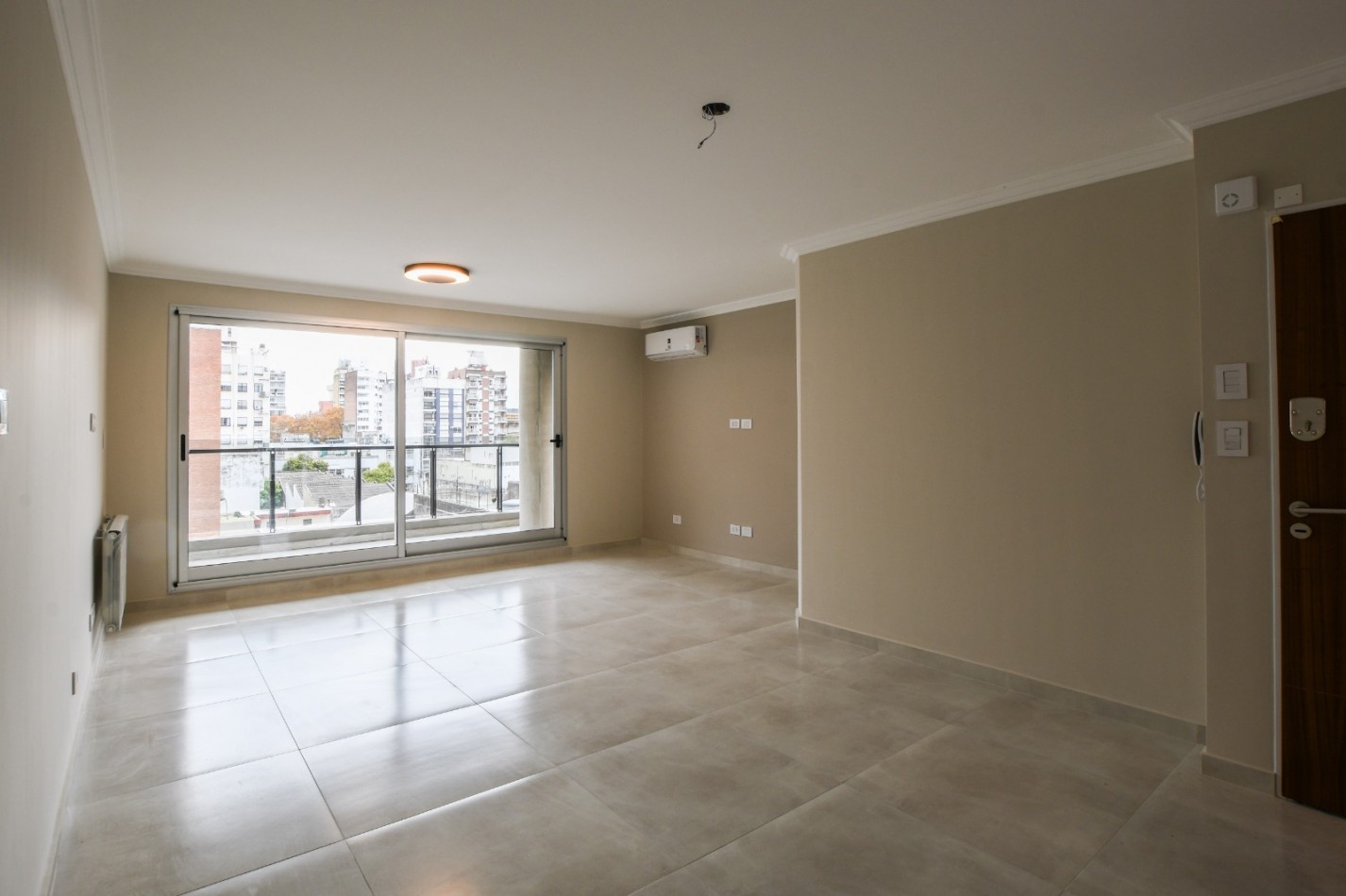 ZONA RIO VENTA DEPARTAMENTO TRES DORMITORIOS MORENO Y CATAMARCA