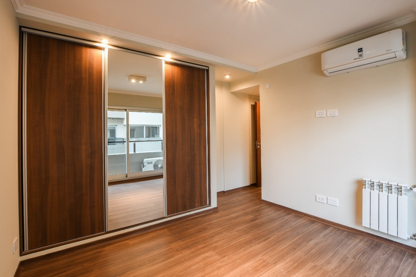 ZONA RIO VENTA DEPARTAMENTO TRES DORMITORIOS MORENO Y CATAMARCA