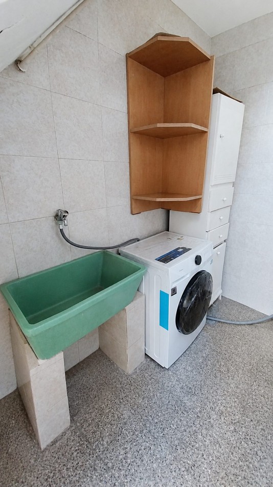 ABASTO/ SEXTA VENTA CASA DOS/TRES DORMITORIOS 1 DE MAYO Y 27 DE FEBRERO