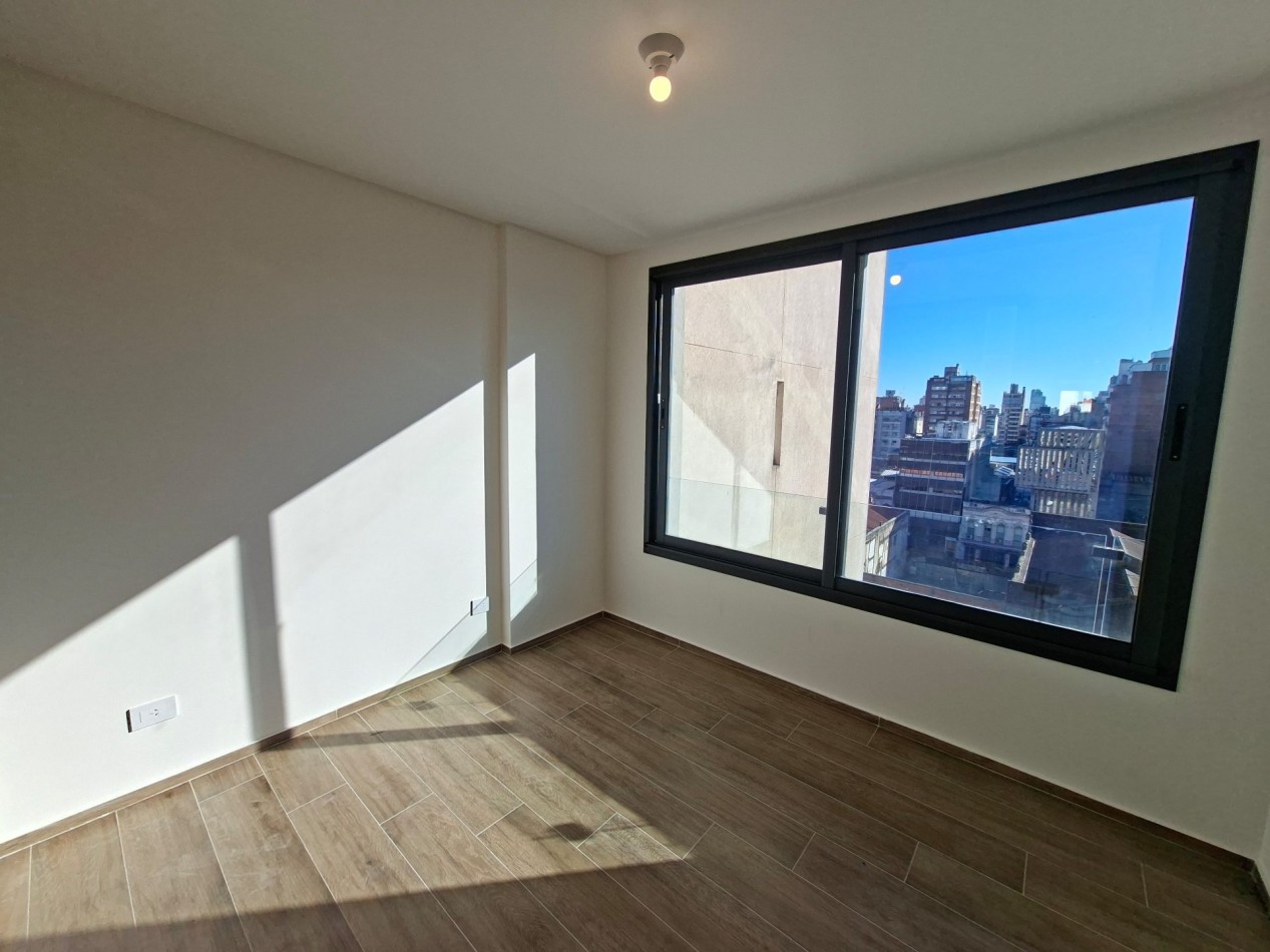 Venta Departamento tres Dormitorios balcon terraza ,pileta, quincho y cochera Entre Rios y Tucuman Julio 2025