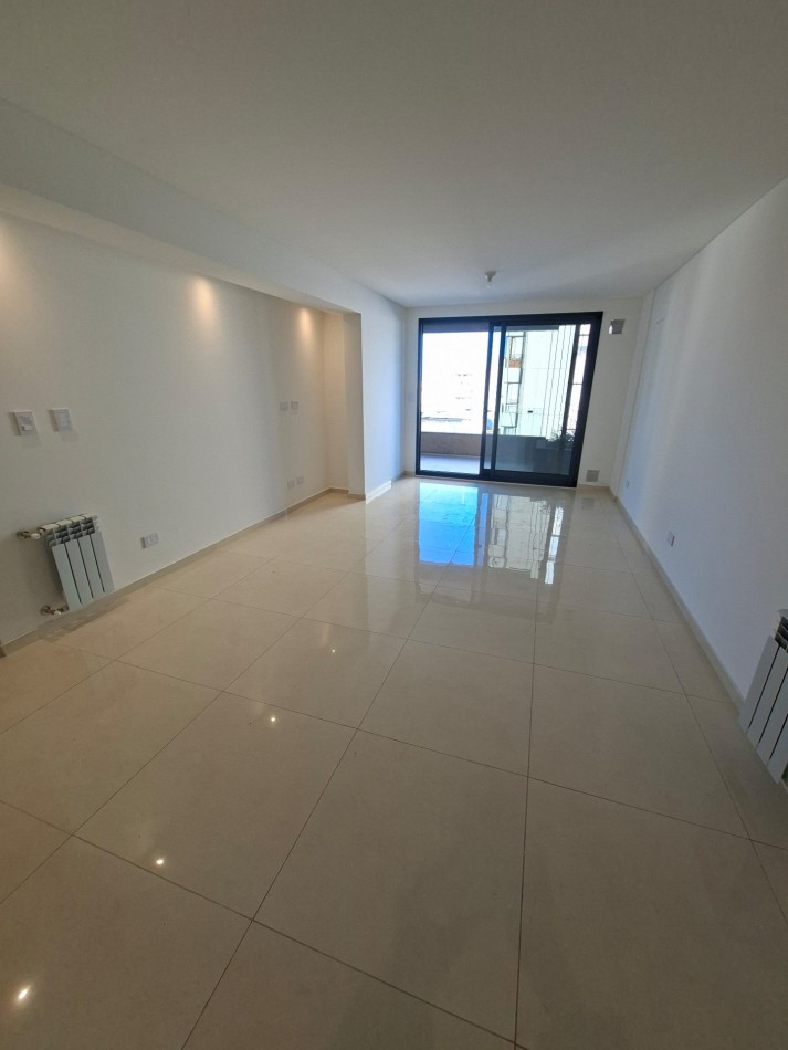 Venta Departamento tres Dormitorios balcon terraza ,pileta, quincho y cochera Entre Rios y Tucuman Julio 2025