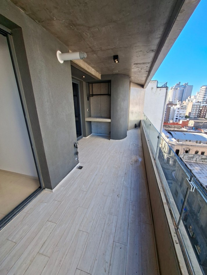 Venta Departamento tres Dormitorios balcon terraza ,pileta, quincho y cochera Entre Rios y Tucuman Julio 2025