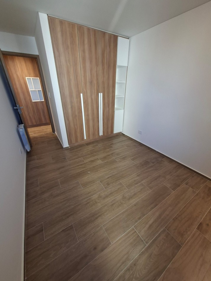 Venta Departamento tres Dormitorios balcon terraza ,pileta, quincho y cochera Entre Rios y Tucuman Julio 2025