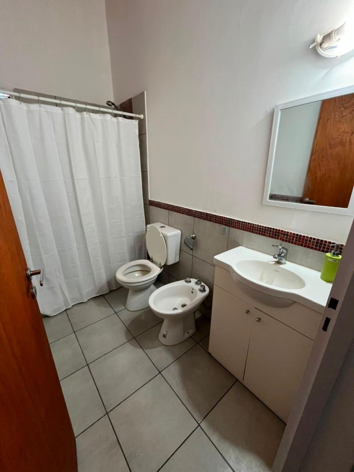 ACEQUIAS DEL AIRE VENTA CASA UN DORMITORIO PILETA IMPECABLE!!