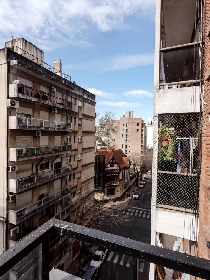 BARIIO MARTIN VENTA DEPARTAMENTO PISO EXCLISIVO TRES DOMITORIOS 