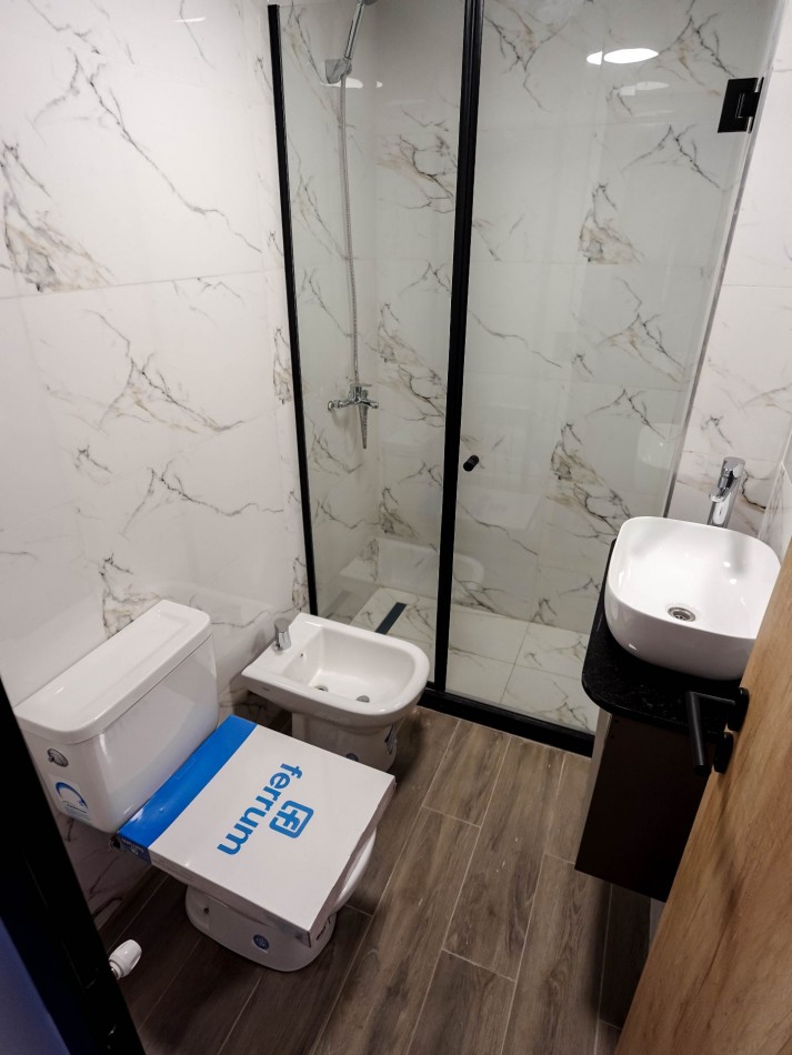 BARIIO MARTIN VENTA DEPARTAMENTO PISO EXCLISIVO TRES DOMITORIOS 